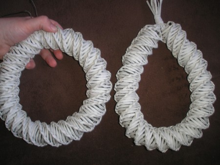 kruh neozdobený 6€, ovál 6€